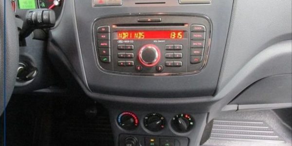 2970-Ford Transit Connect 1.8 TDCi-6